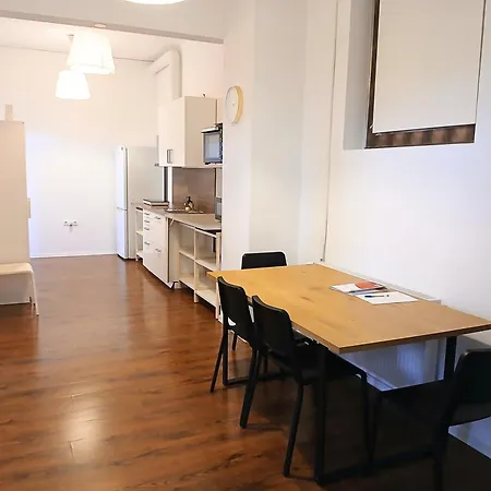 Dimael & 아파트호텔 3*