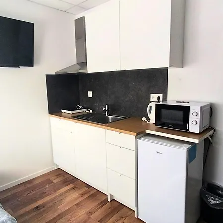 Dimael Hostel&apartments Pressburg