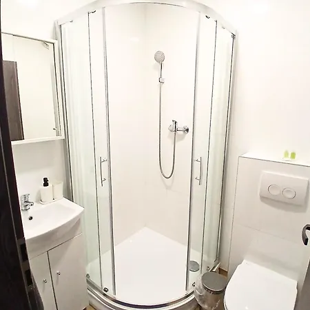 Dimael Hostel&apartments