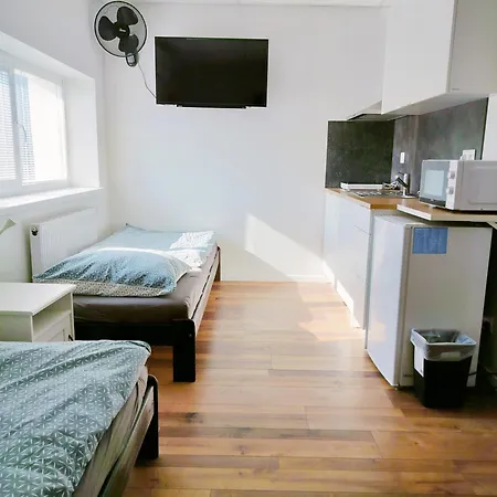 Aparthotel Dimael Hostel&apartments Pressburg