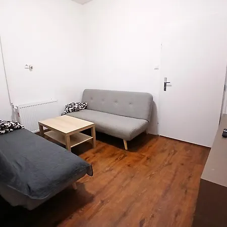 Dimael Hostel&apartments Aparthotel Pressburg