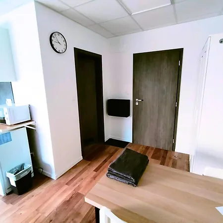 Dimael Hostel&apartments 3* Pressburg