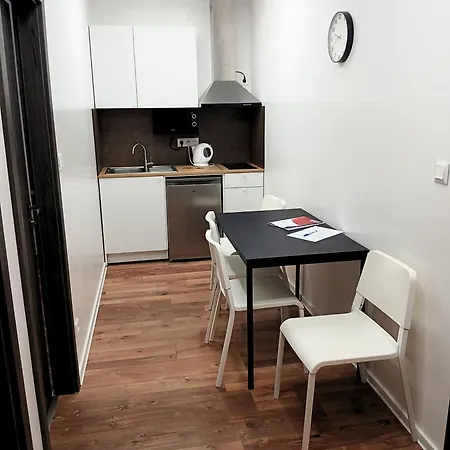 Aparthotel Dimael Hostel&apartments 3*