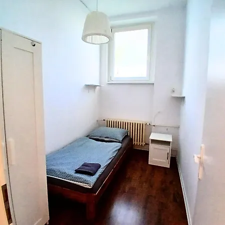 Dimael Hostel&apartments 3*