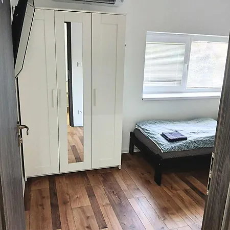 Dimael & 브라티슬라바