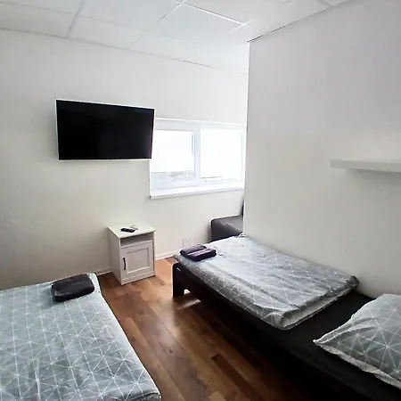 Dimael Hostel&apartments Pressburg