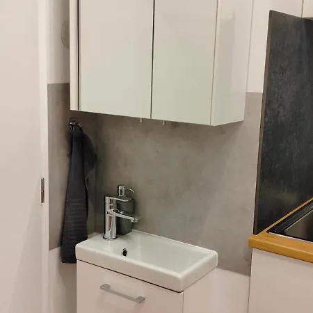 Dimael Hostel&apartments Aparthotel Pressburg