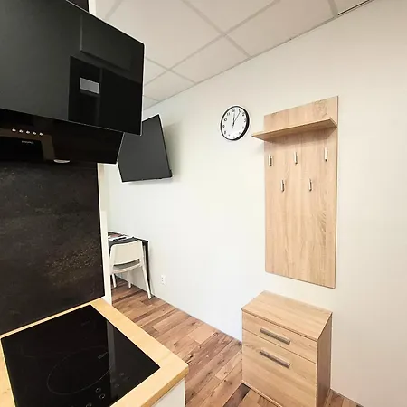 Dimael Hostel&apartments Aparthotel 3*