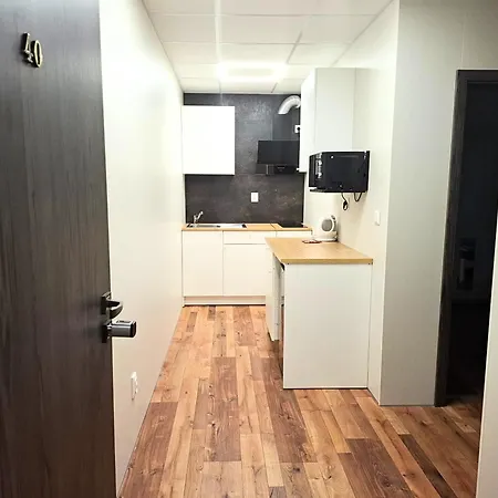 Dimael Hostel&apartments