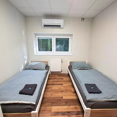 Dimael Hostel&apartments Pressburg