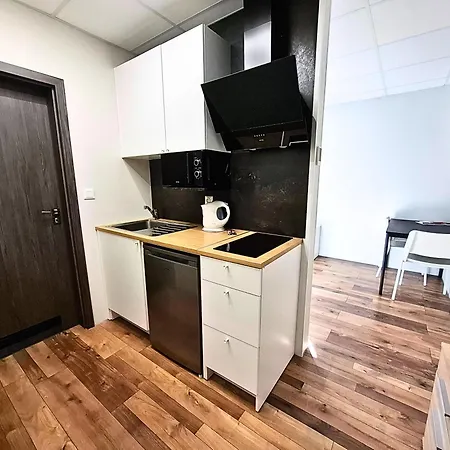 Dimael Hostel&apartments Aparthotel Pressburg