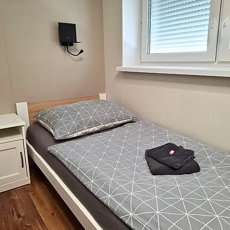 Dimael Hostel&apartments Aparthotel