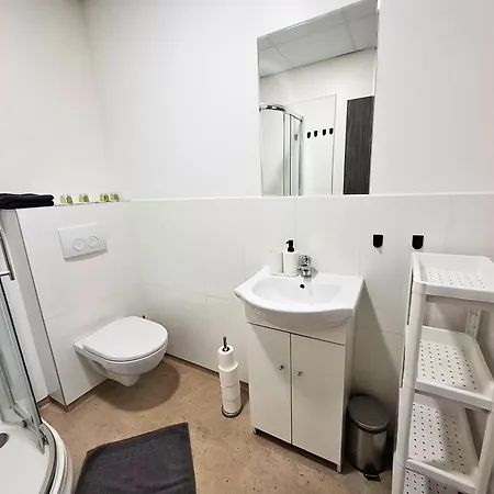 Dimael & Aparthotel 3*