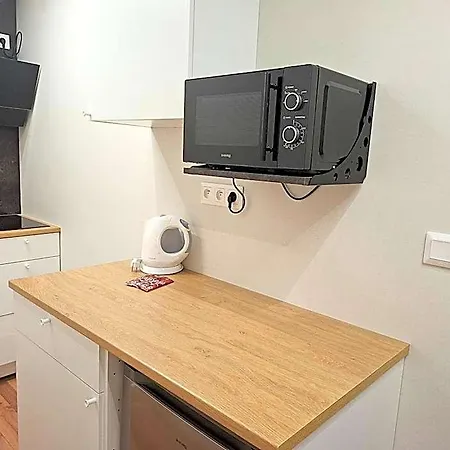 Dimael & Μπρατισλάβα
