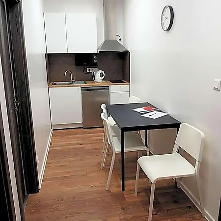 Dimael Hostel&apartments 3*