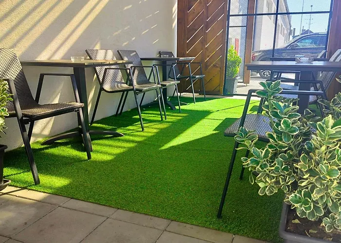 Dimael & 3* Bratislava