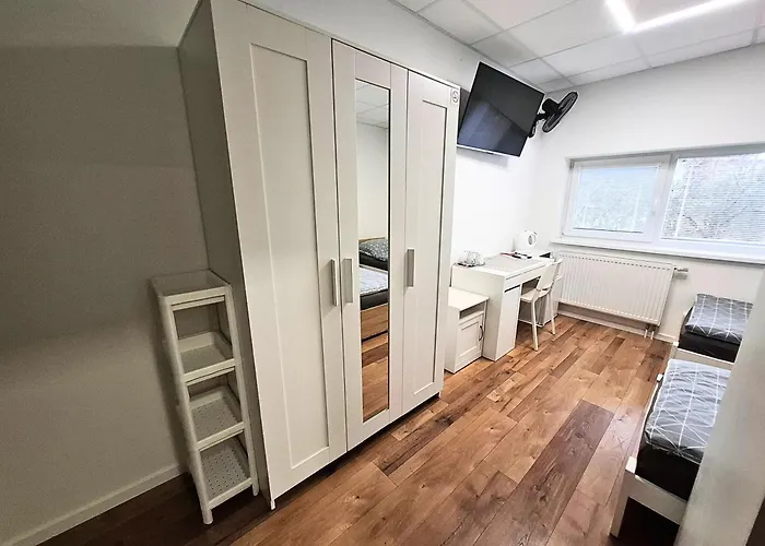 Dimael & Hotel apartamentowy