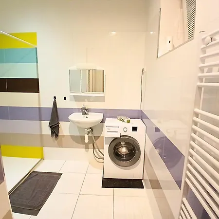 Apartahotel Dimael & Bratislava