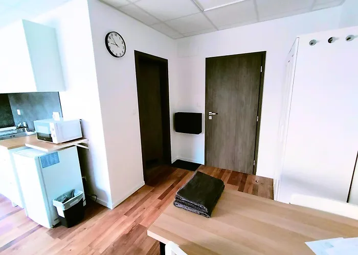 Dimael & 3* Bratislava